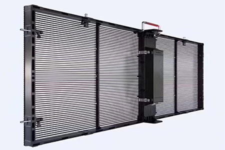 透明LED廣告機(jī)能給商戶帶去的好處有哪些